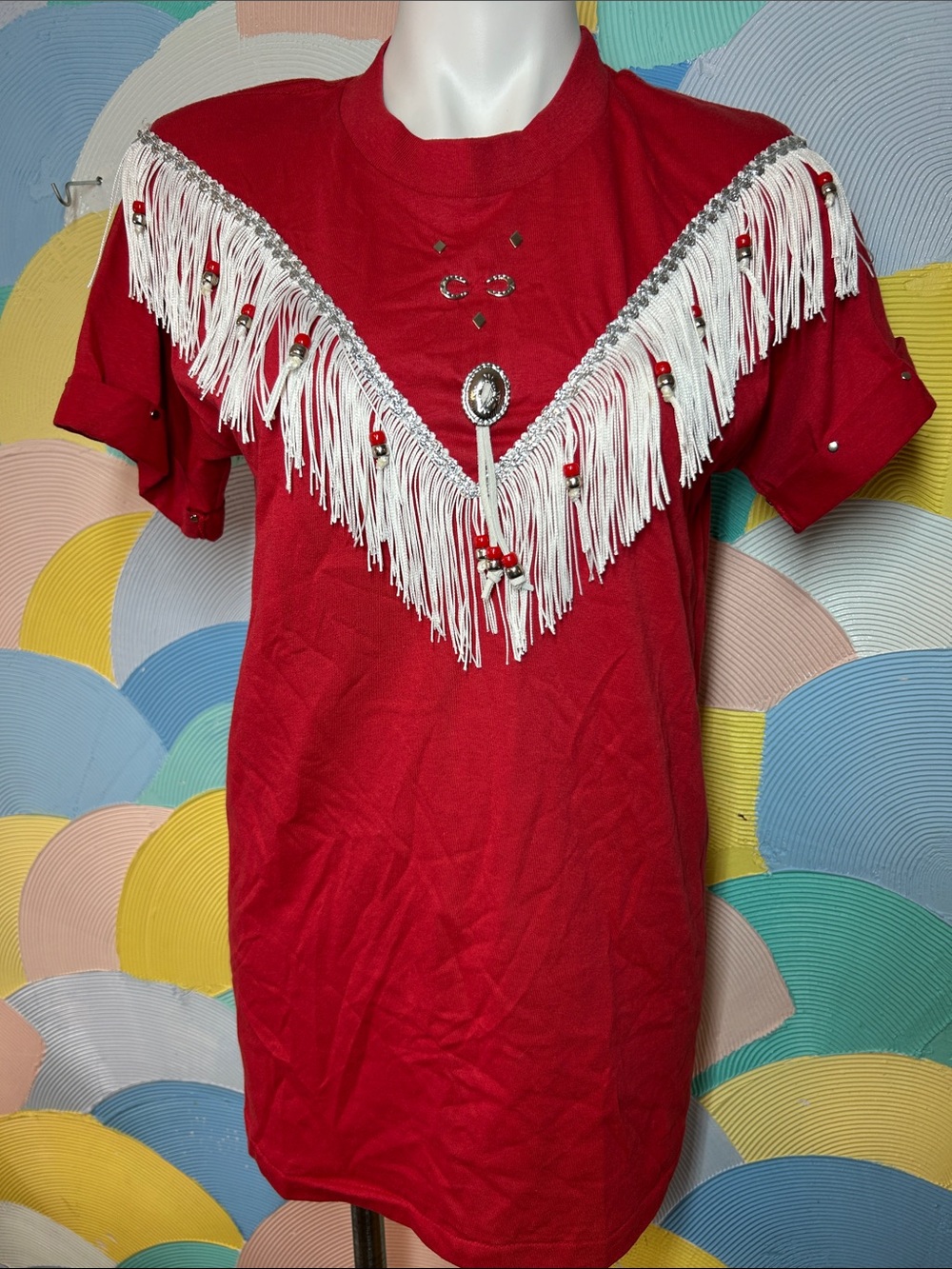 Men’s Vintage Fringe Embellished Tee 100% cotton sz M